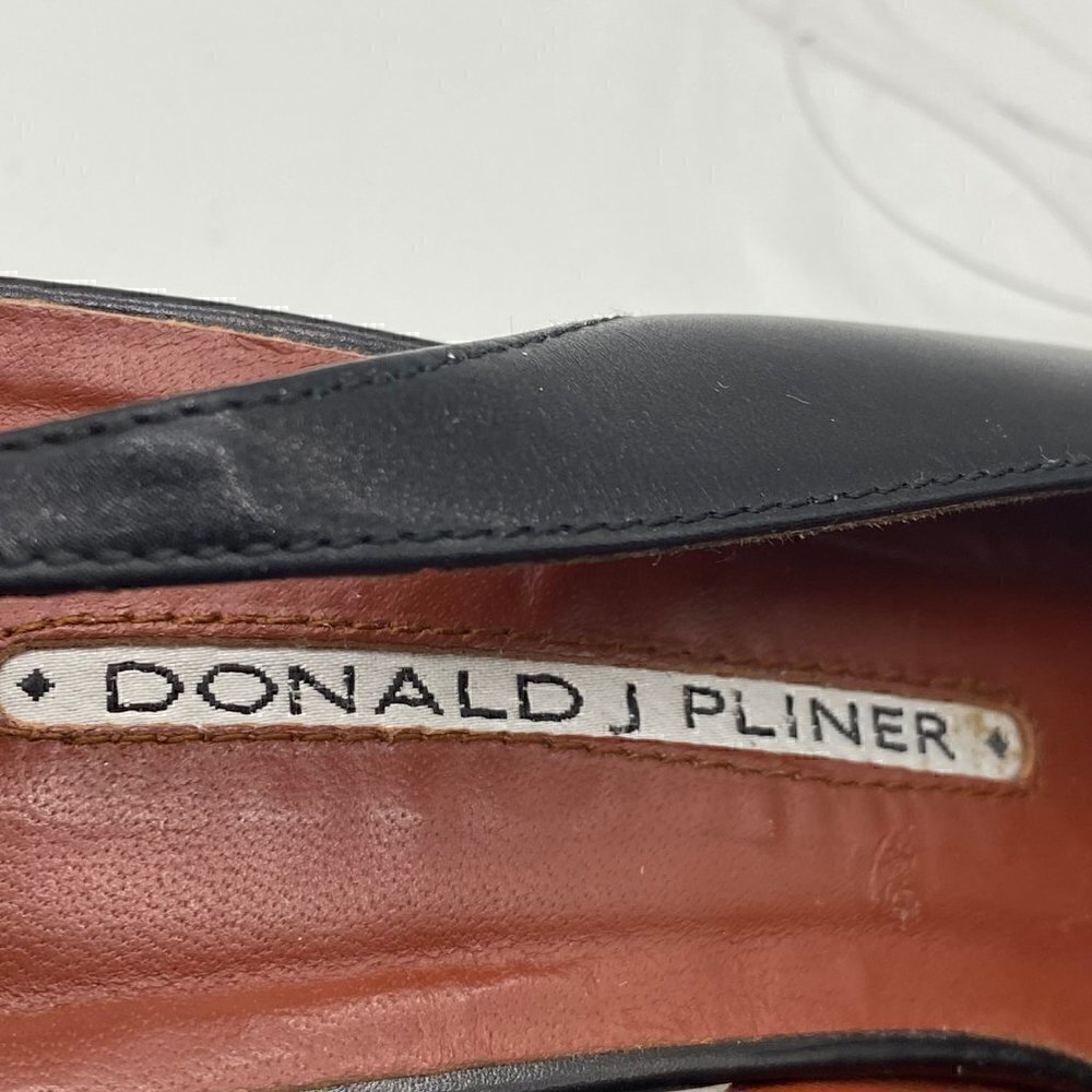 Donald J. Pliner Women Lois Heels Sling Back Pumps Black Leather Point Toe 7.5M - Picture 9 of 12